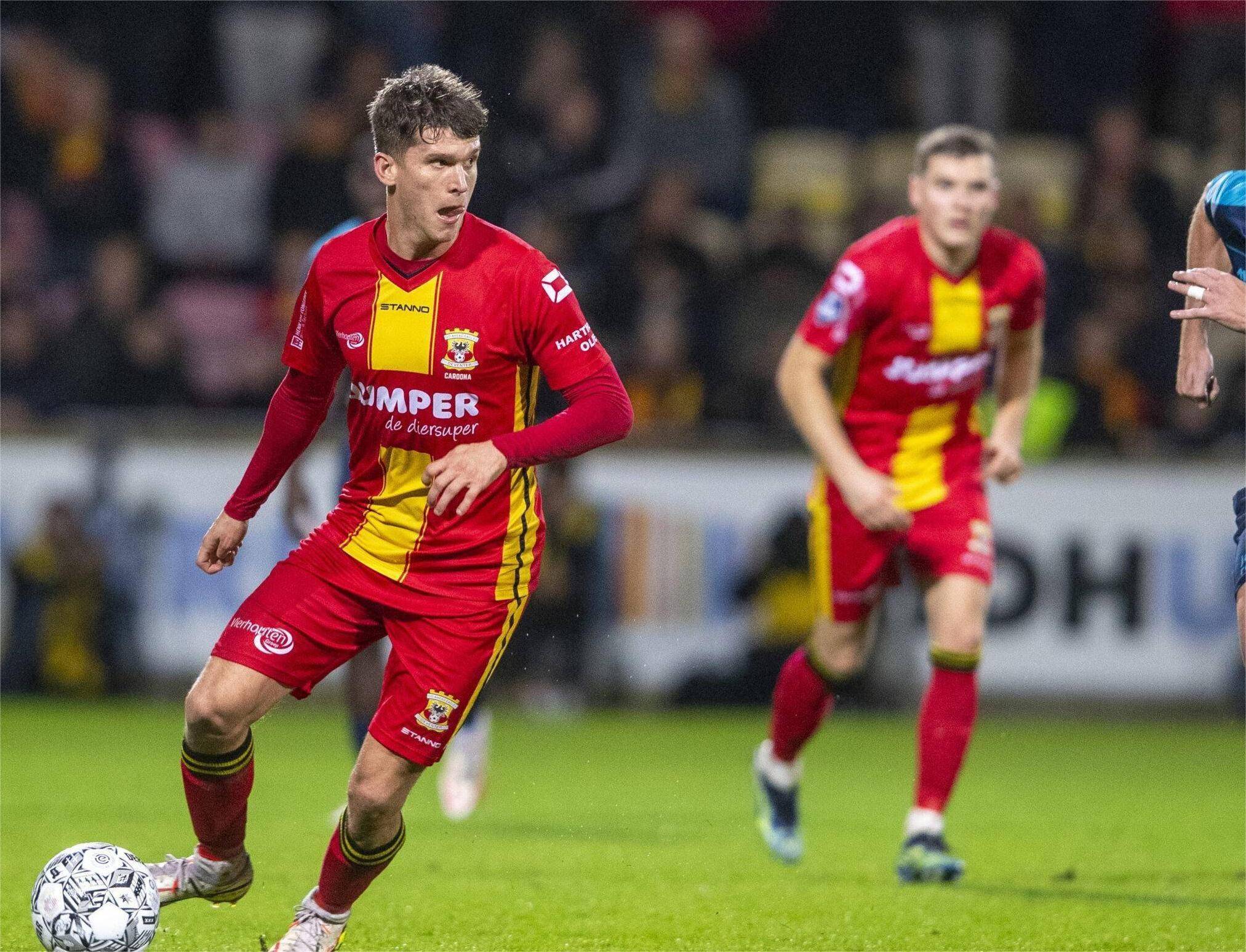 维斯塔潘摘 维斯塔潘摘