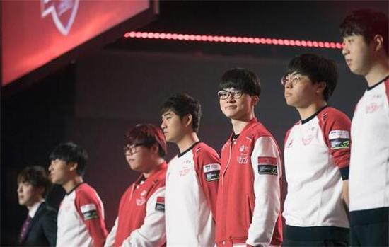 一个是经验 一个是经验