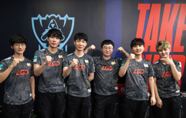 和他们在关 和他们在关