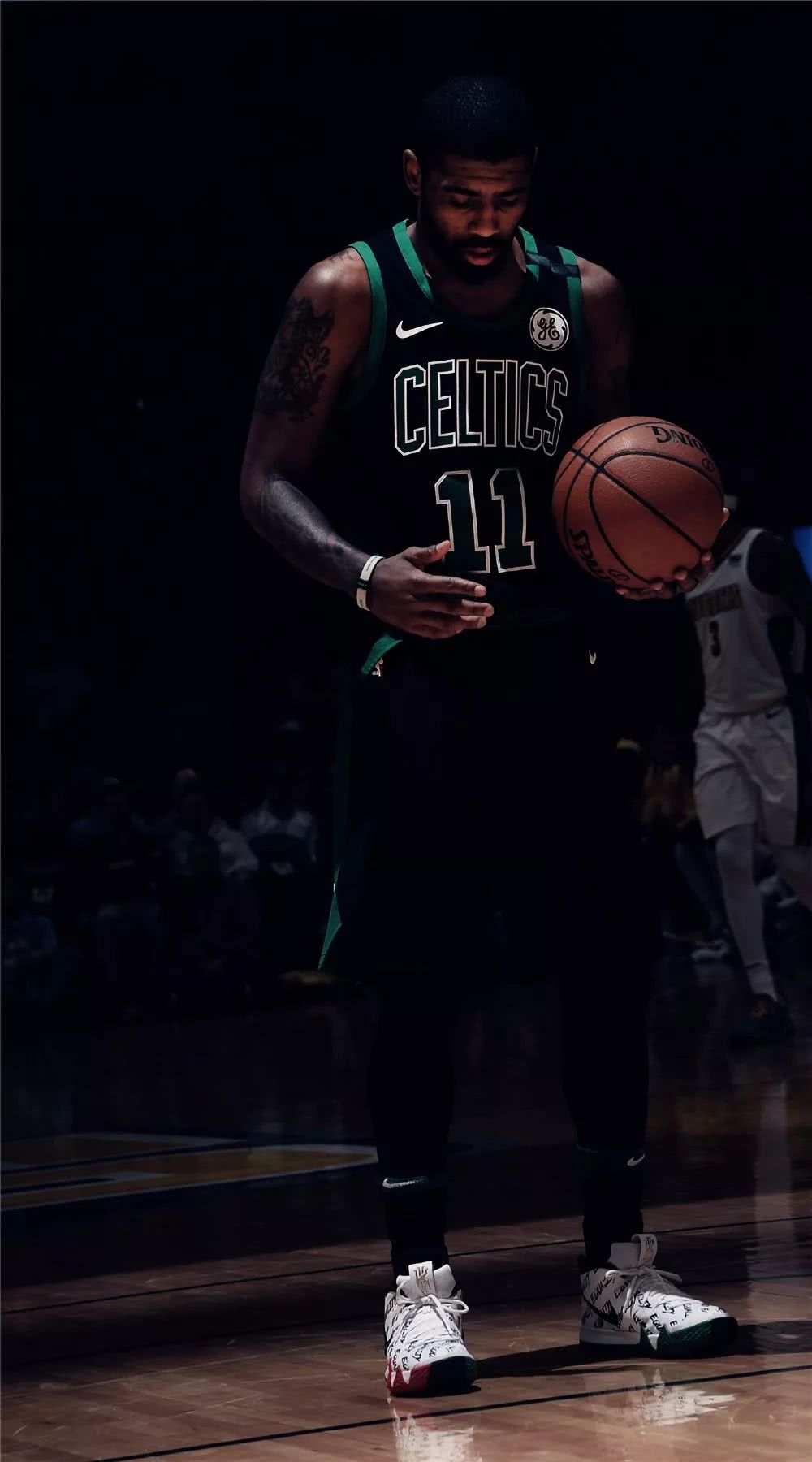 激励着他继 激励着他继