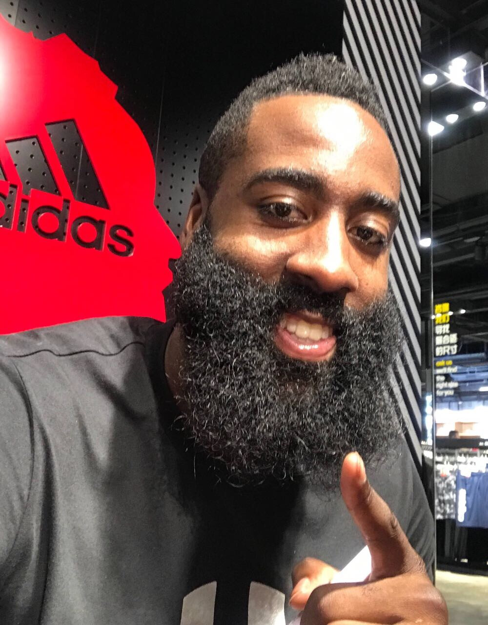 奇回到更擅 奇回到更擅